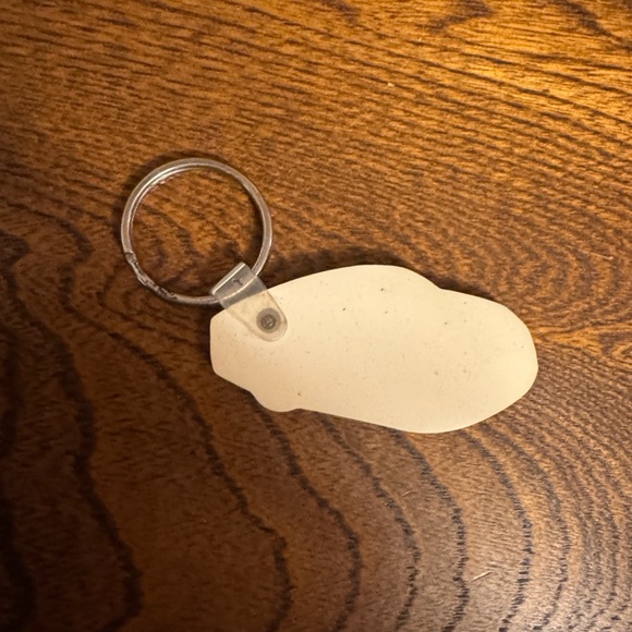 Vintage NASCAR Racing Car Keychain Kodiak Tobacco # 41 Monte Carlo Chevrolet - Picture 2 of 3